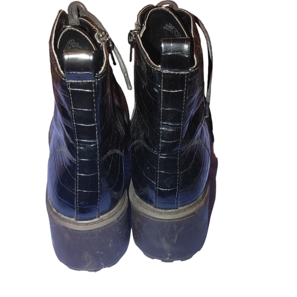 Forever 21 Leather crocadile looking Booties - Picture 3 of 5